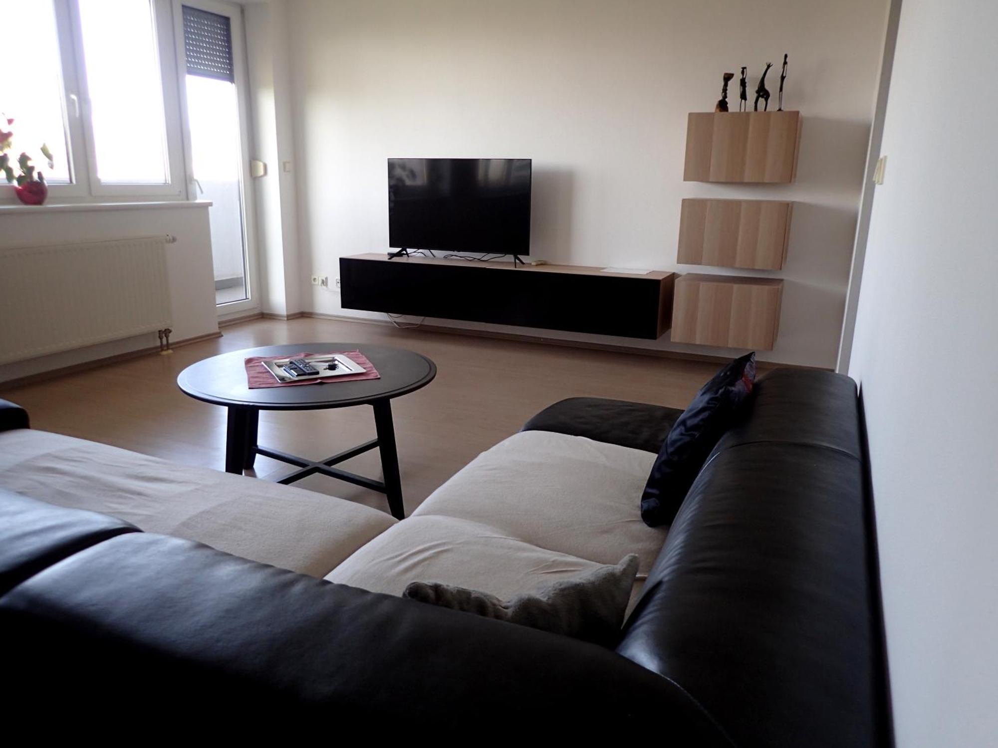 Marguerite Apartment - Parking Including Bratislava Eksteriør bilde